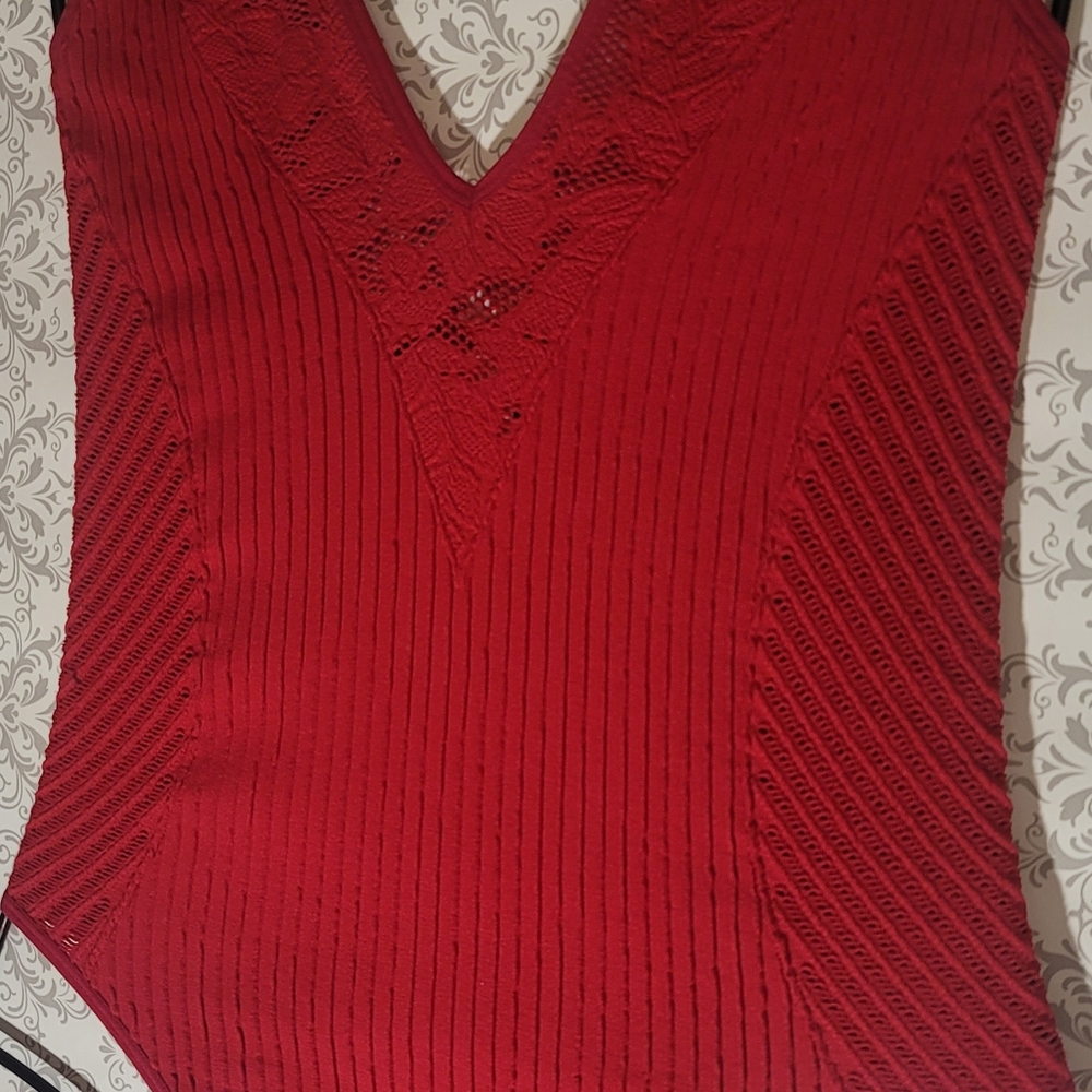 Red Textured Bodysuit - Picture 2 of 4